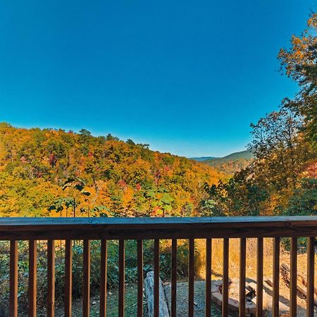Top Mtn Views, Hottub, Games, 4 Suites, Pets セバービル エクステリア 写真