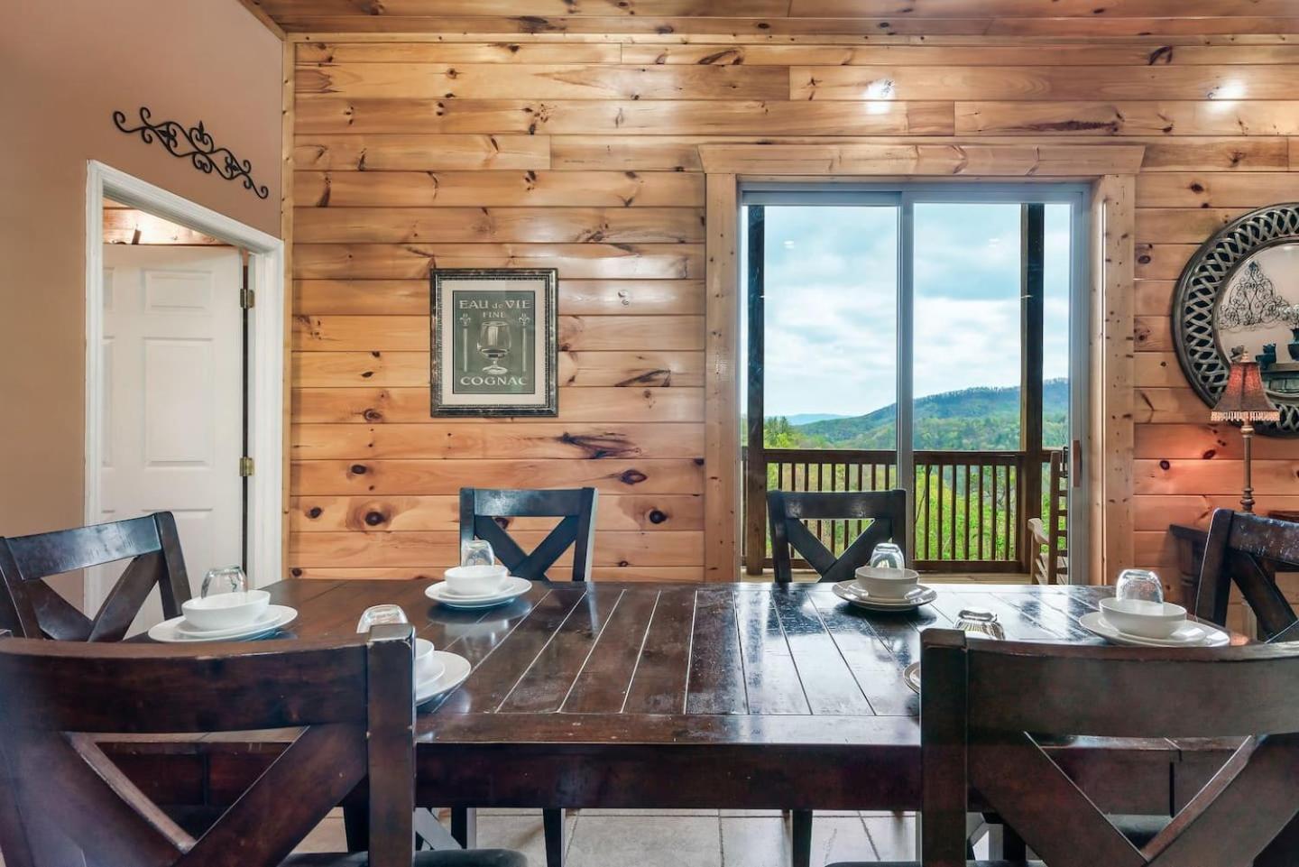 Top Mtn Views, Hottub, Games, 4 Suites, Pets セバービル エクステリア 写真