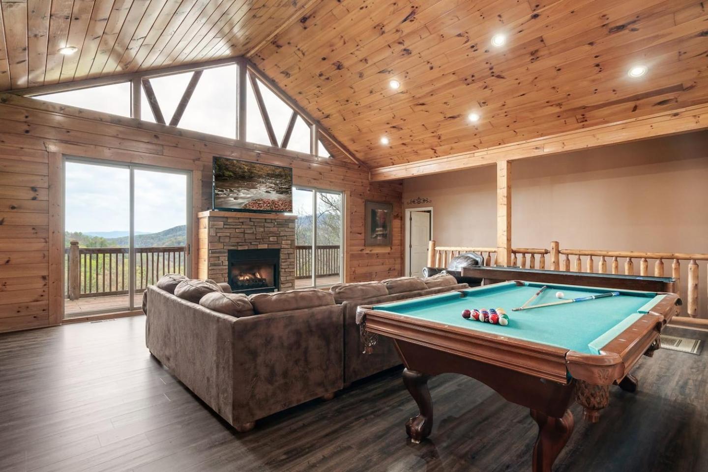 Top Mtn Views, Hottub, Games, 4 Suites, Pets セバービル エクステリア 写真
