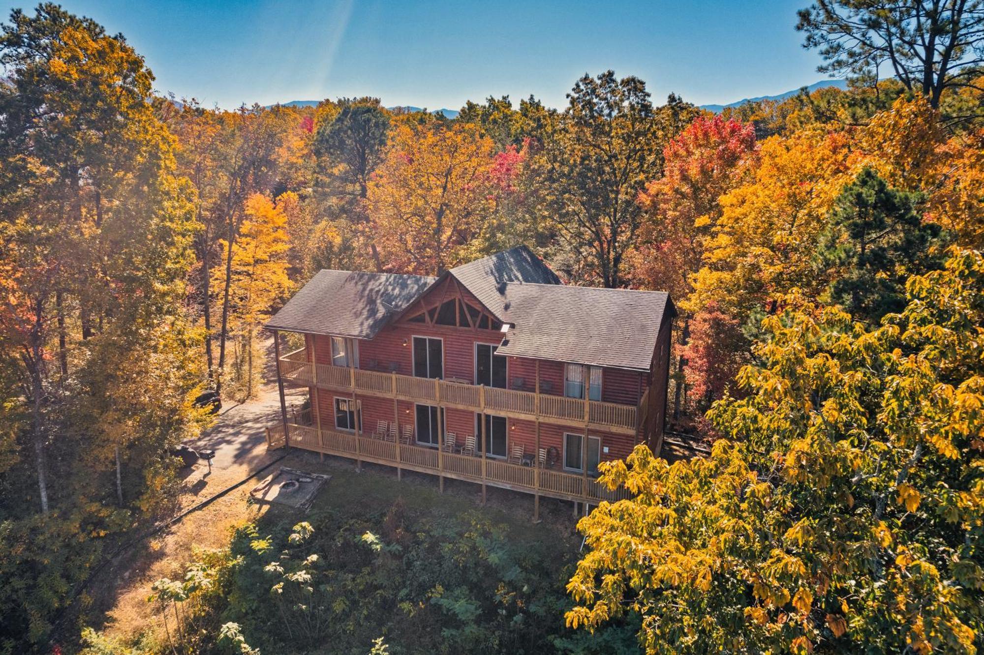 Top Mtn Views, Hottub, Games, 4 Suites, Pets セバービル エクステリア 写真